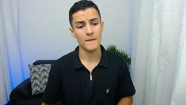 Matiius18 online show from November 12, 1:33 pm