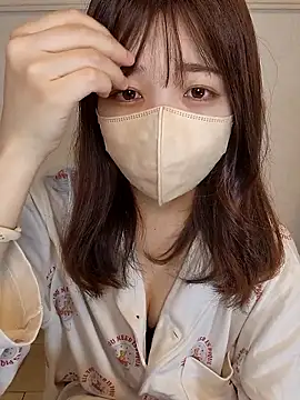 Snapshot of Sakura-japanese- chatting on April 18, 12:03 am Sakura-japanese- online show from April 18, 12:03 am