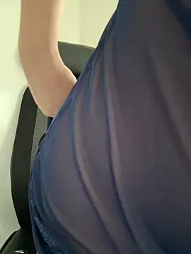 Rabroba89six online show from April 1, 1:52 pm