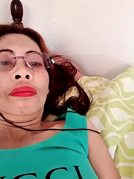 Snapshot of Mayumie05 chatting on March 12, 8:31 am Mayumie05 online show from March 12, 8:31 am