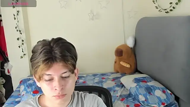 Felix art online show from October 26, 6:58 pm