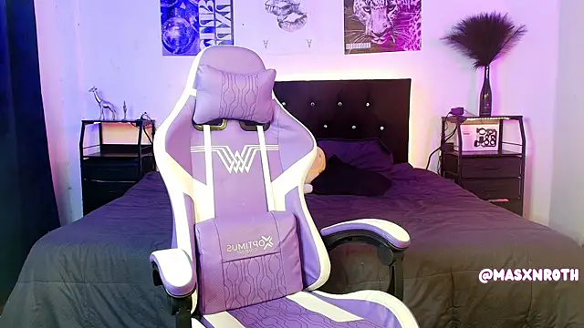 Mason Rothwell online show from December 16, 5:45 am