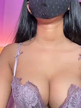 Neha18 online show from April 20, 1:25 pm