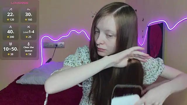 AliceHaris online show from October 4, 1:03 am