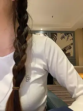 Snapshot of MengMeng0515 chatting on March 10, 2:00 pm MengMeng0515 online show from March 10, 2:00 pm