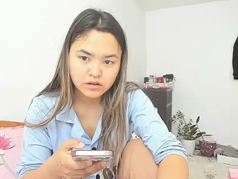 Snapshot of saika_blush chatting on April 29, 6:06 am saika blush online show from April 29, 6:06 am