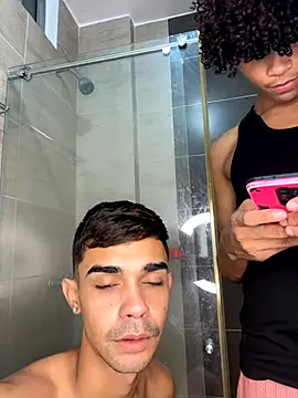 Snapshot of Violet_Dream2 chatting on October 24, 5:37 am Violet Dream2 online show from October 24, 5:37 am