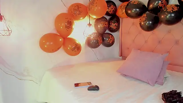 Bellarohs online show from October 31, 1:56 pm