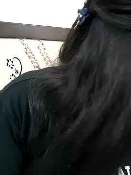 Shy Peehu online show from December 14, 8:35 pm