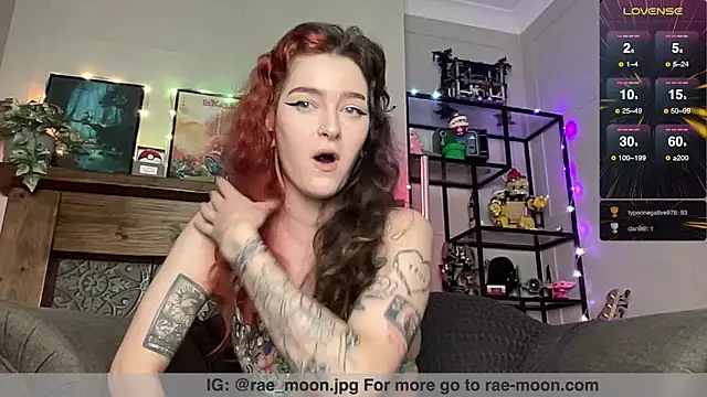 rae moonn online show from June 15, 4:53 pm