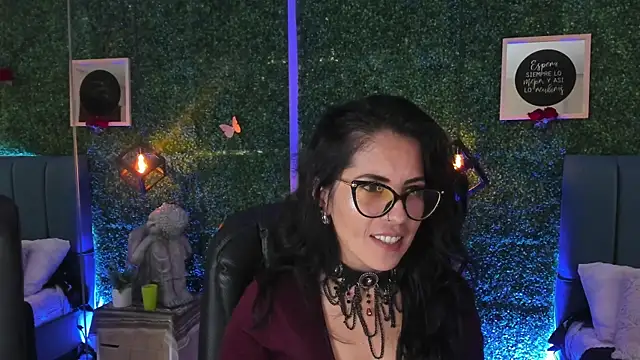 Linagh  online show from February 10, 11:47 am