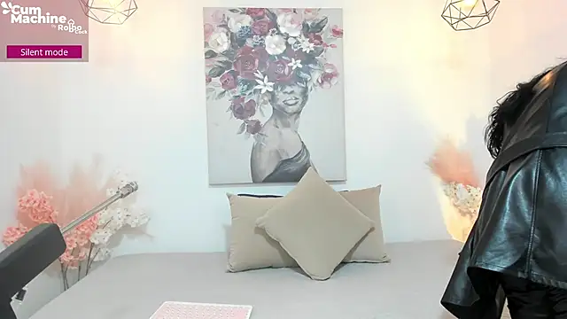 lucyy liiuu online show from September 26, 1:04 pm