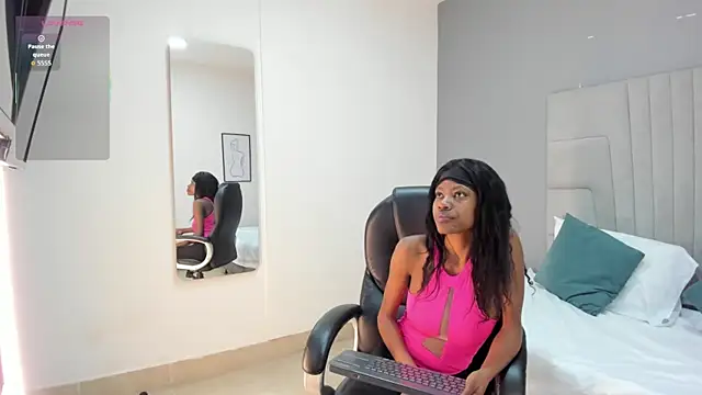 Mia smith x1 online show from October 6, 8:06 pm