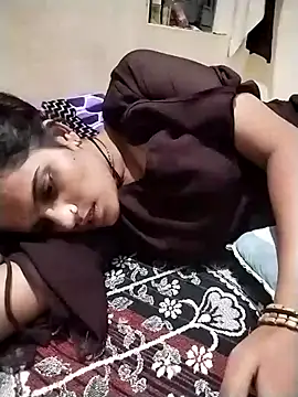 Sofia kuuu online show from October 14, 4:30 pm