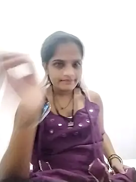 Sofia kuuu online show from November 4, 6:45 am