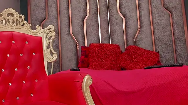 SienaFacchini online show from October 10, 7:24 pm