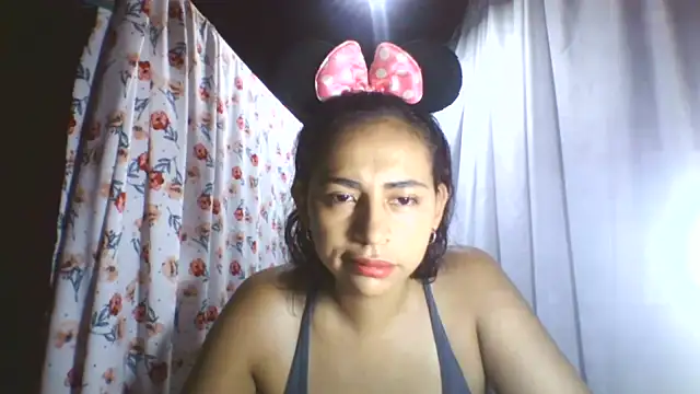 Anabelhotxx16 online show from September 19, 3:52 am