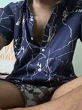 moonworshiper online show from May 9, 1:38 pm