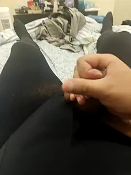 Snapshot of robllr chatting on January 9, 12:35 am robllr online show from January 9, 12:35 am