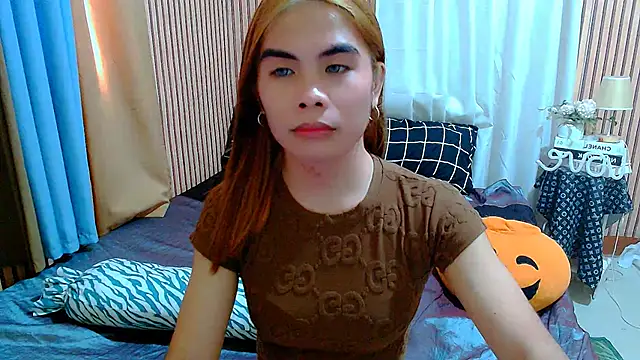 mikhaylahanderson online show from October 2, 5:58 am