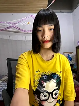 Snapshot of andymi1 chatting on September 23, 3:31 am andymi1 online show from September 23, 3:31 am