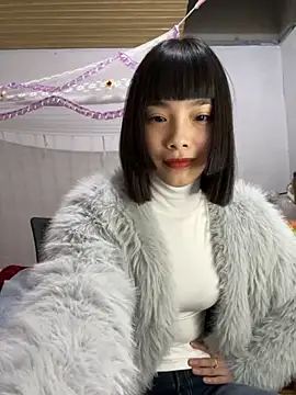 Snapshot of andymi1 chatting on October 28, 1:47 pm andymi1 online show from October 28, 1:47 pm