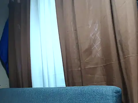 Snapshot of roseluv_hot chatting on November 14, 5:39 am roseluv hot online show from November 14, 5:39 am