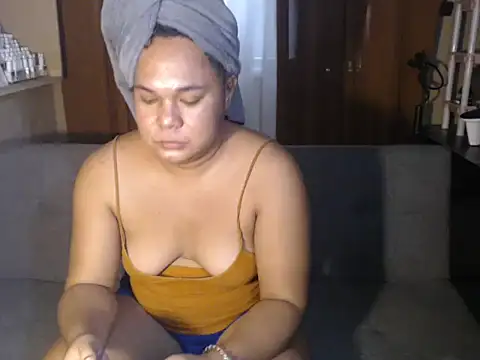 roseluv hot online show from May 8, 3:23 am