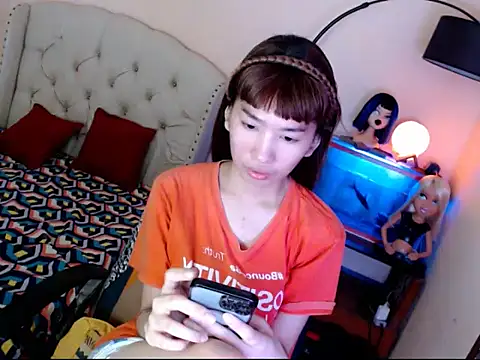 ShantalFoxxy  online show from October 28, 12:19 pm