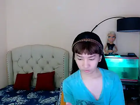 ShantalFoxxy  online show from March 8, 12:19 am