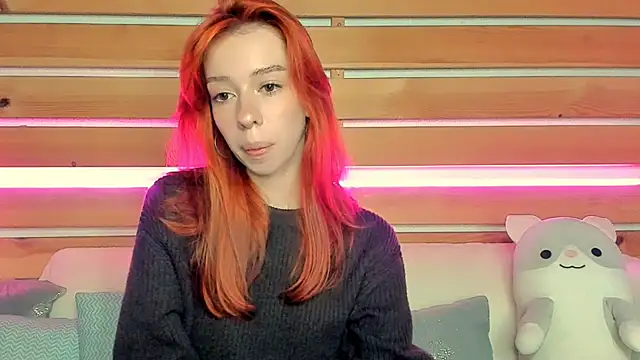 Lori Williams online show from September 22, 1:07 am