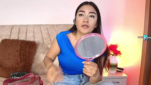 sweet artemiis online show from March 19, 8:13 pm