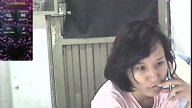 Snapshot of Natzu_Choi chatting on October 7, 10:29 pm Natzu Choi online show from October 7, 10:29 pm