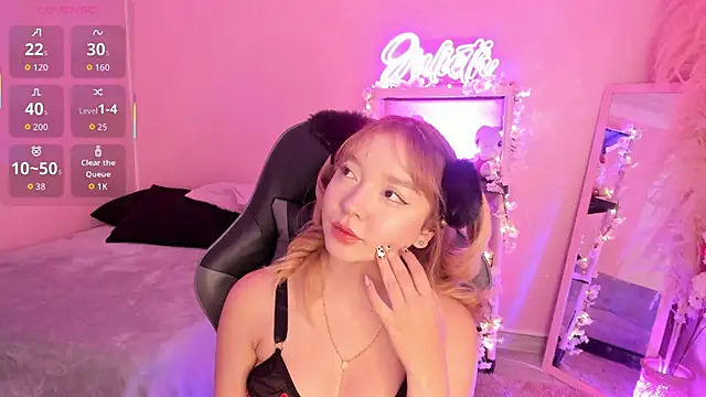 JuliethMoss online show from February 25, 8:40 pm