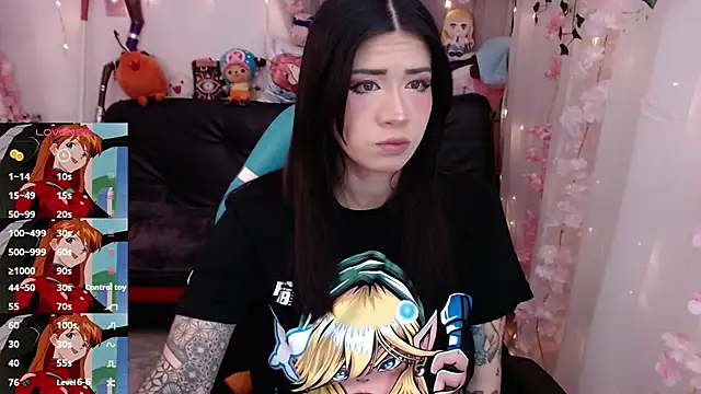 Snapshot of jadedelux_ chatting on October 8, 6:38 pm jadedelux online show from October 8, 6:38 pm