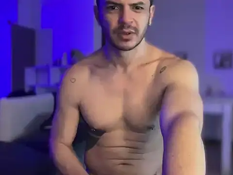 Snapshot of lat20ar@xh chatting on January 13, 6:08 am lat20arxh online show from January 13, 6:08 am