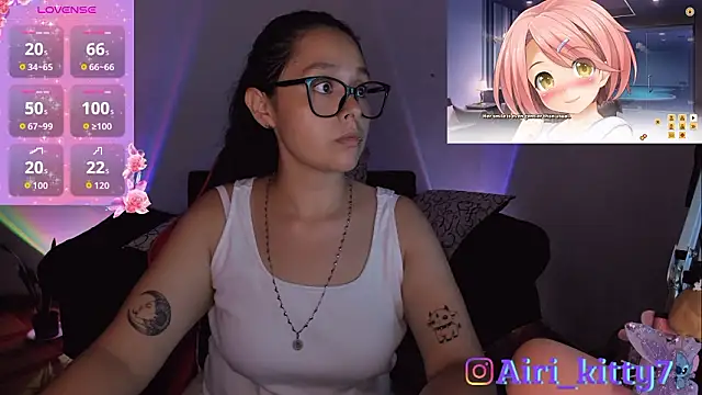 lila kitty81 online show from March 9, 10:25 pm