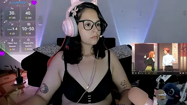 lila kitty81 online show from May 8, 10:26 pm