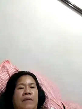 AsianbouncieGIRL online show from May 15, 11:34 pm