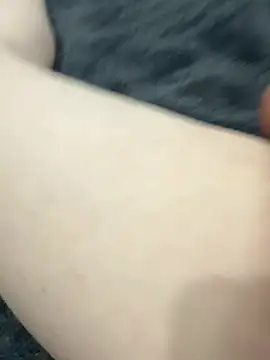 Snapshot of Apolobi chatting on February 13, 3:19 pm Apolobi online show from February 13, 3:19 pm