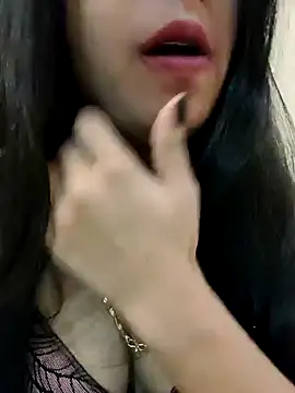 Maahhii 2 online show from November 9, 5:22 pm