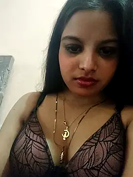 Maahhii 2 online show from February 19, 9:05 am