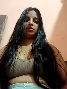 Maahhii 2 online show from February 23, 7:00 pm