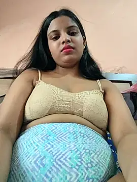 Maahhii 2 online show from April 3, 6:00 am