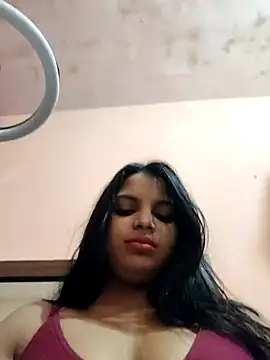 Maahhii 2 online show from May 3, 7:42 pm
