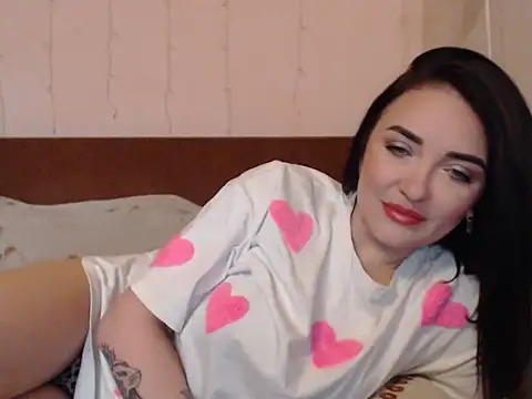 Veronica-Luxs online show from April 10, 7:24 am