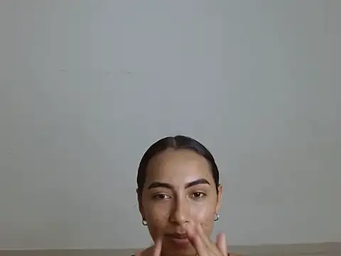 KatyCoupleHot online show from November 5, 3:45 pm