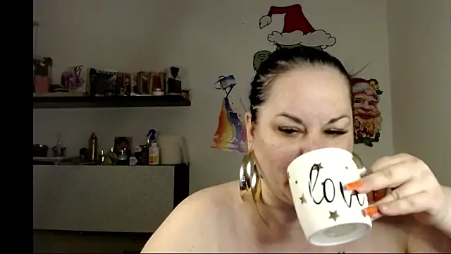 andreea2011 online show from March 23, 7:12 am