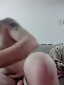 Snapshot of shortridgeryan3 chatting on March 25, 2:17 am shortridgeryan3 online show from March 25, 2:17 am