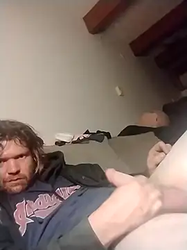 Snapshot of shortridgeryan3 chatting on April 6, 9:21 am shortridgeryan3 online show from April 6, 9:21 am